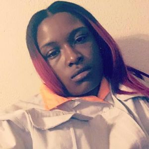 Meet your Posher, Raina